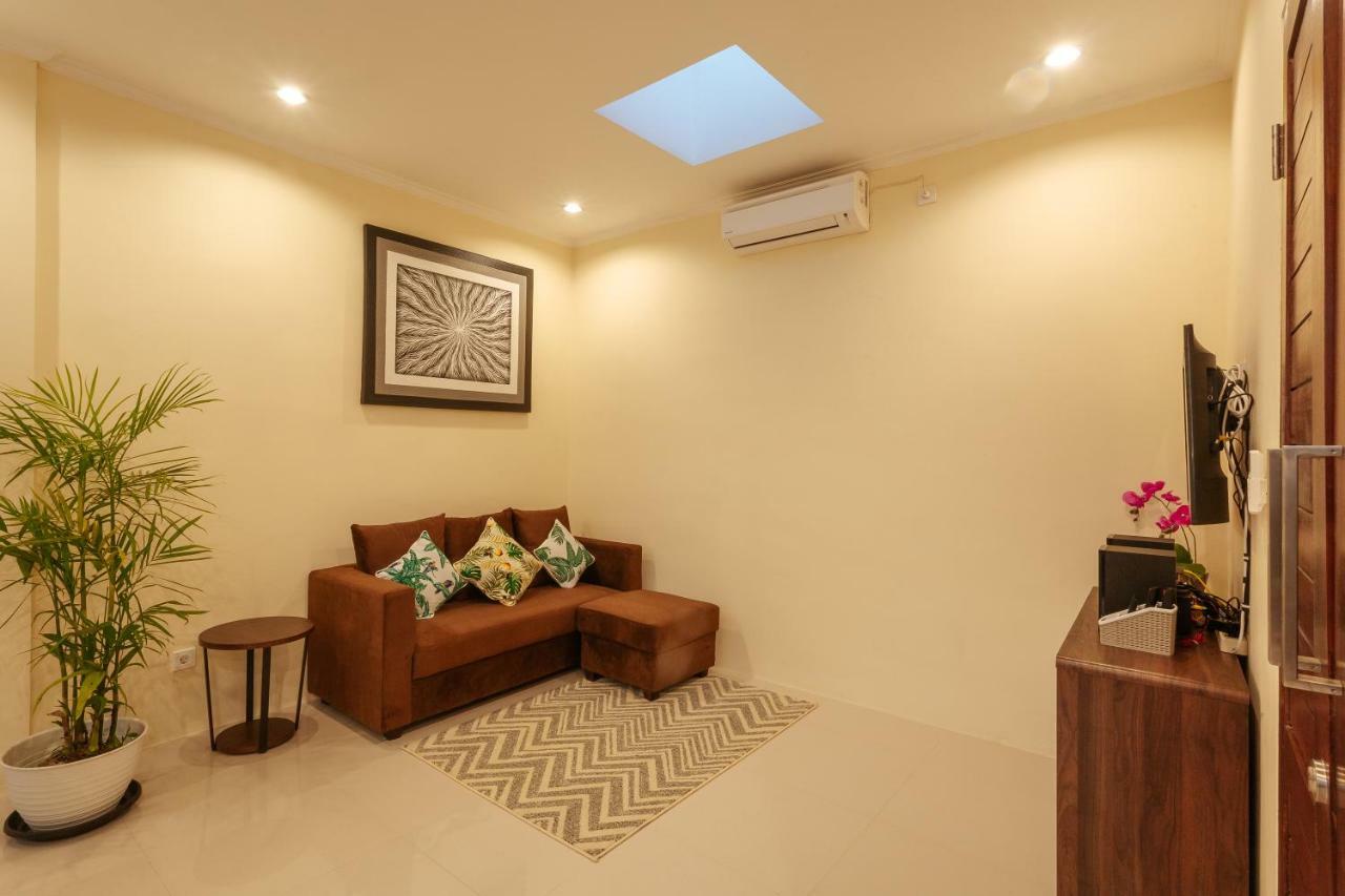 Villa Julie Seminyak Zewnętrze zdjęcie