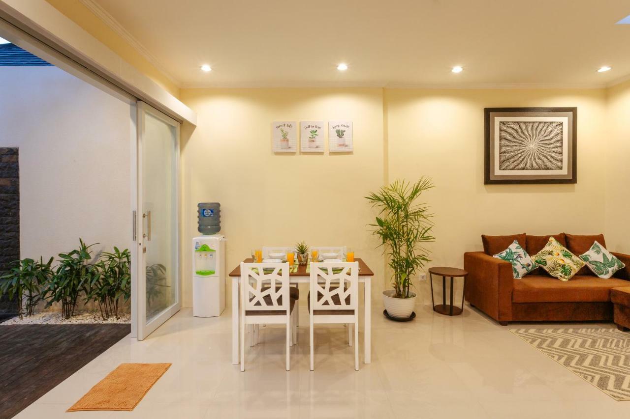 Villa Julie Seminyak Zewnętrze zdjęcie